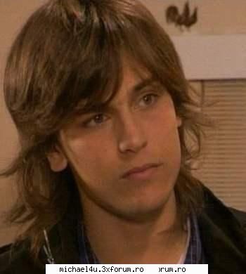 No Name - Bruno - 19 ani - simpatic, frumos , destept, ii - ~ Fan-Fiction ~